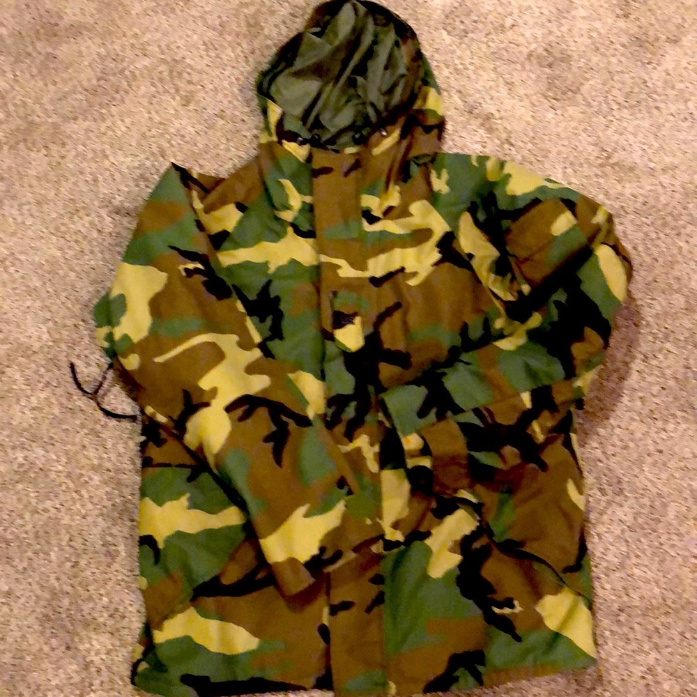 Army Gortex jacket